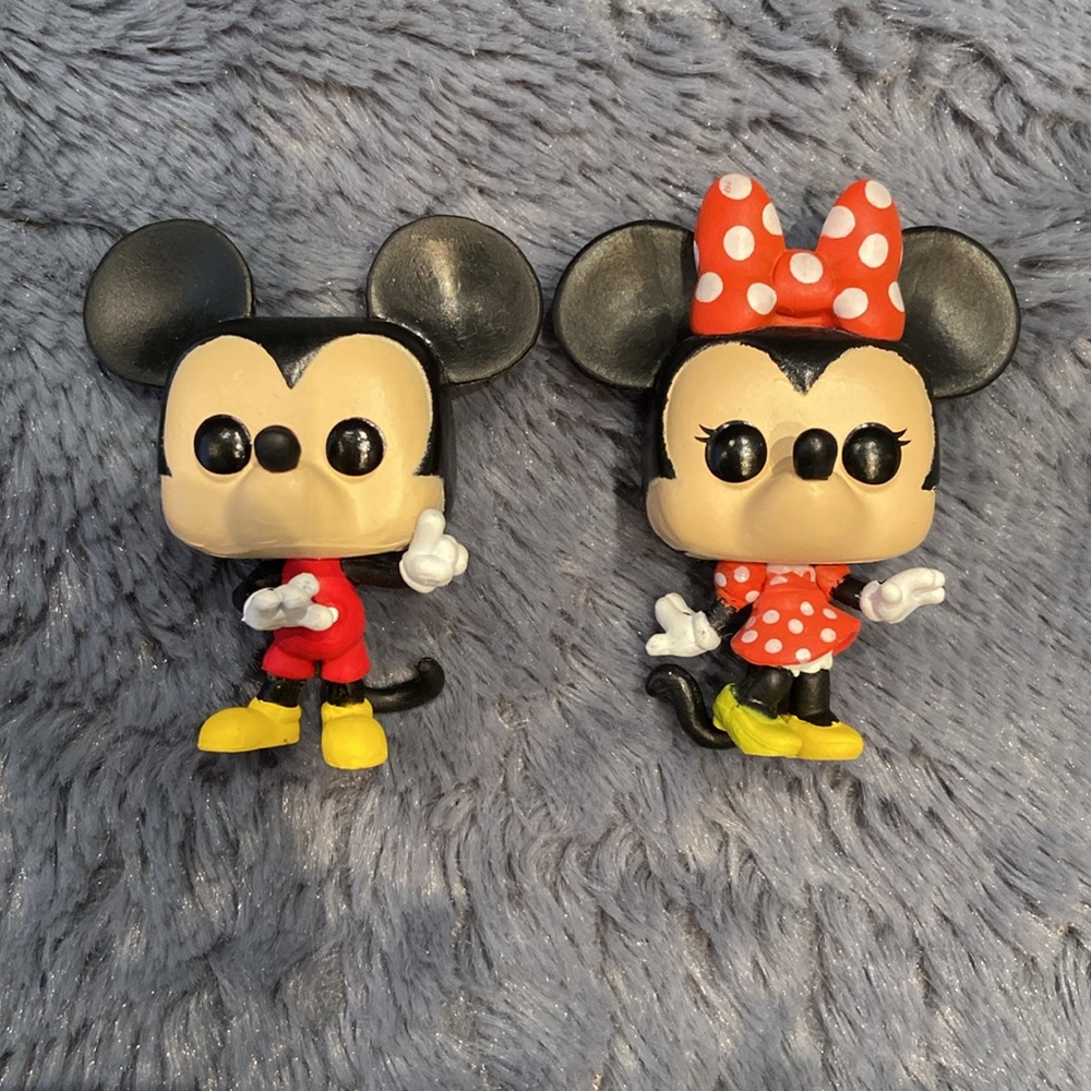 🍭🔥🌟2/$25 🎁 Mickey & Minnie Funko mini figurines **New**